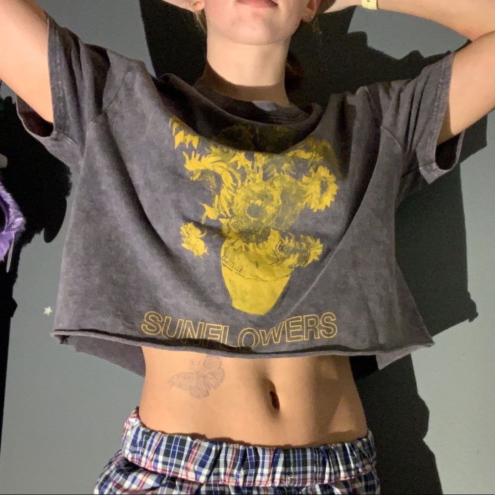 crop top